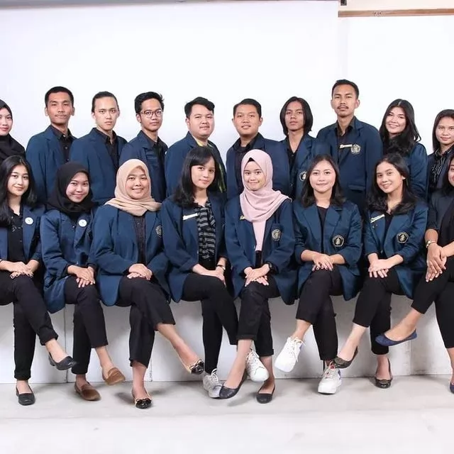 Endang Hadrian & Partners
