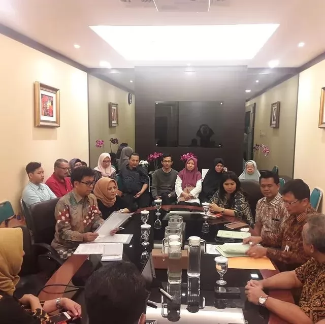 Endang Hadrian & Partners