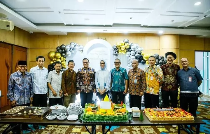 Dr. Endang Hadrian, SH., M.H & Partners