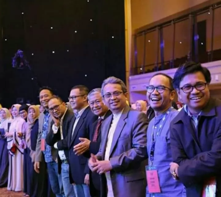 Dr. Endang Hadrian, SH., M.H & Partners